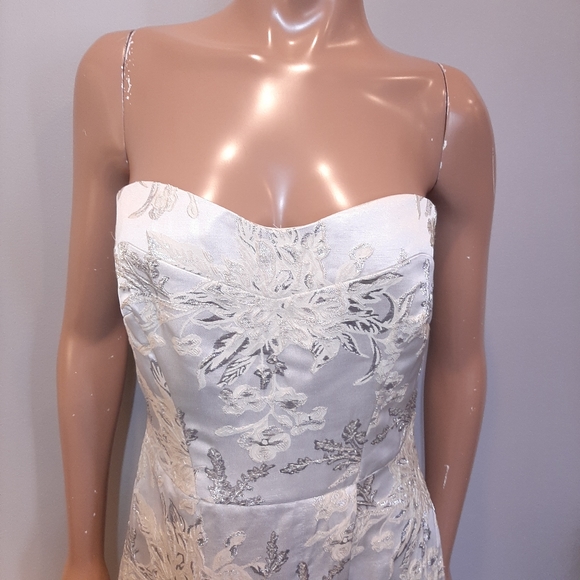 RW&Co Strapless Floral Embroidered Fit Flare Formal Dress Metallic Bridal Prom - Picture 2 of 13